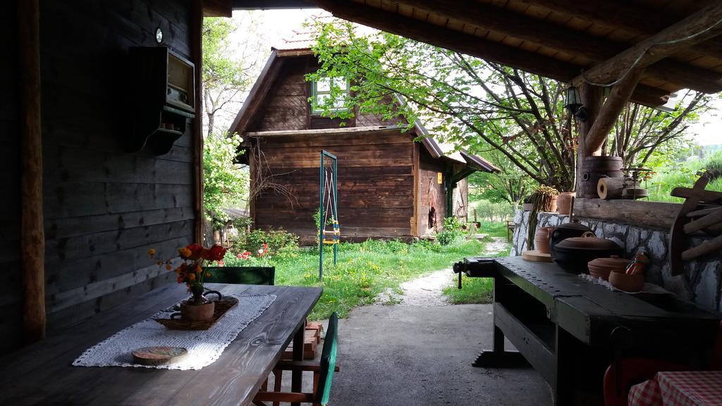 北里诺索卡斯度假屋 Užice 外观 照片